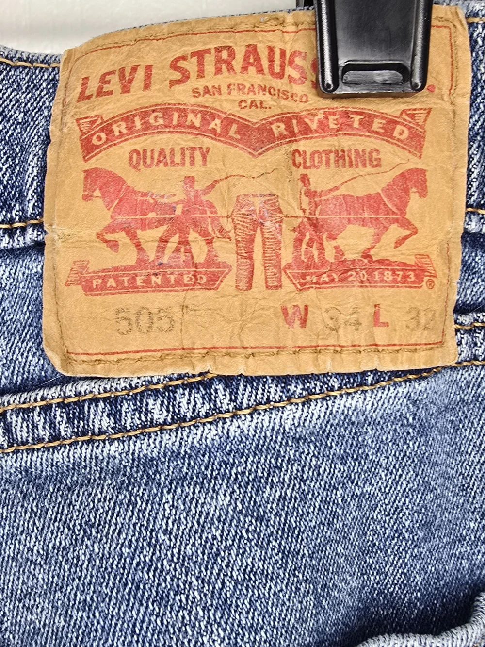 Levis 505 Regular Fit Straight Leg Jeans Mens 34x32 Blue Denim 505-0216